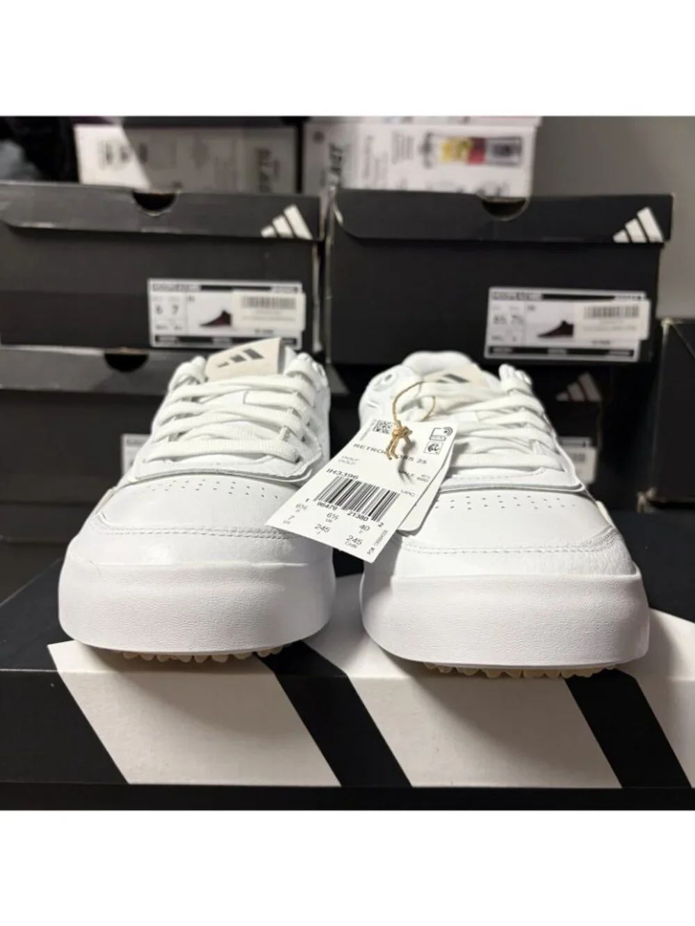 Adidas Mens Retrocross 25 Spikeless Golf Shoes Size 7 M White/Gum - IH3396 - Picture 2 of 8